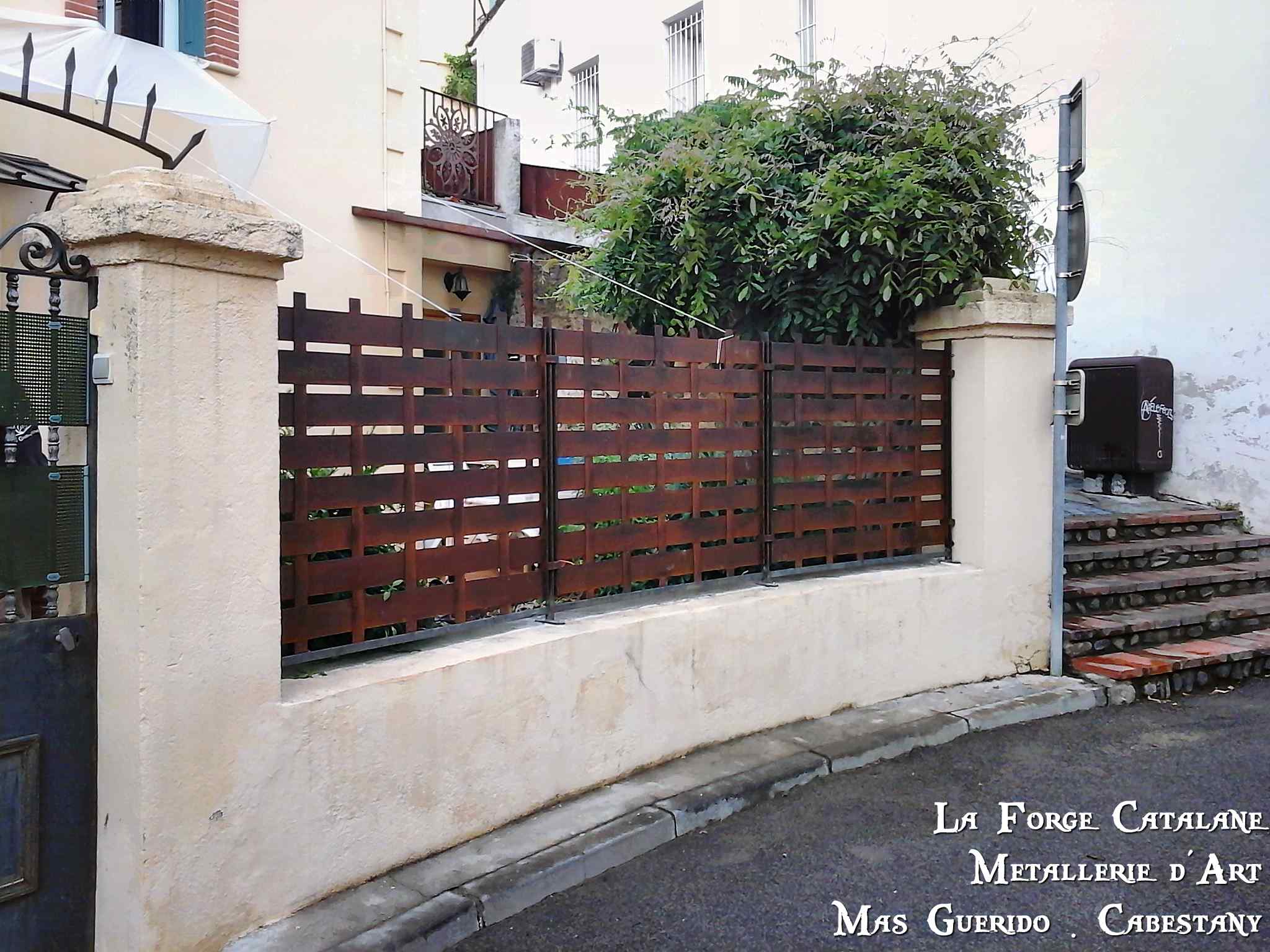 cloture lames tole fer tressees rouille forge catalane.jpg